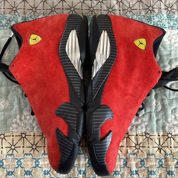 2014 Jordan 14 Retro Challenge Red “Ferrari”, Size 9 - Picture 10 of 16